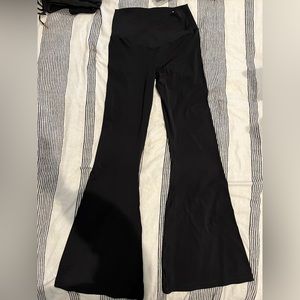 Offline by Aerie Real Me Flare Leggings